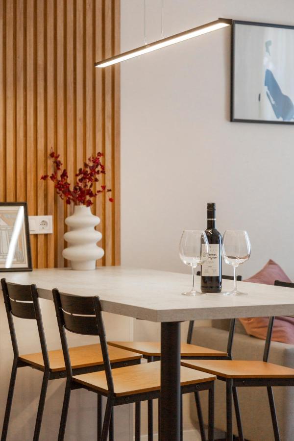 Apartman Exclusive Dohany With Balcony Next To The New York Cafe