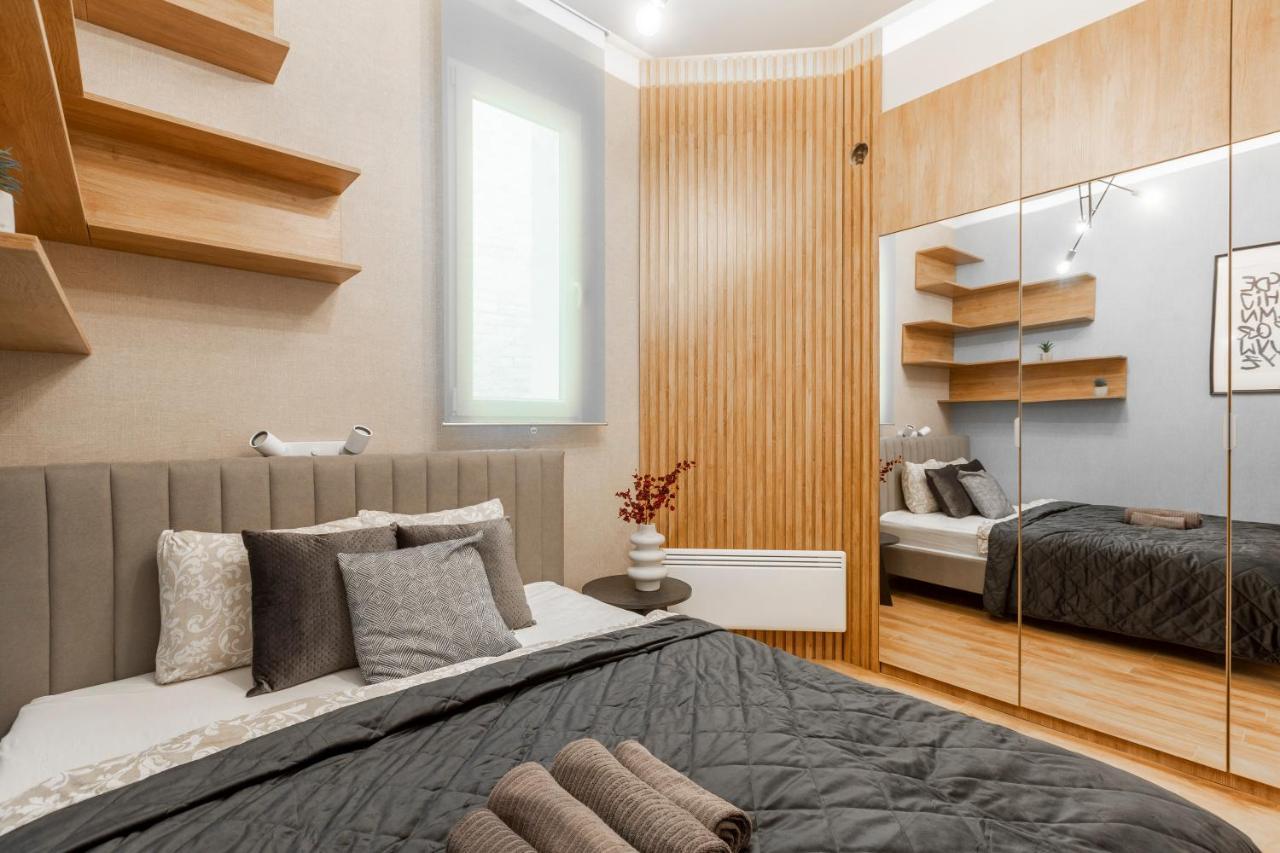 Apartman Exclusive Dohany With Balcony Next To The New York Cafe *